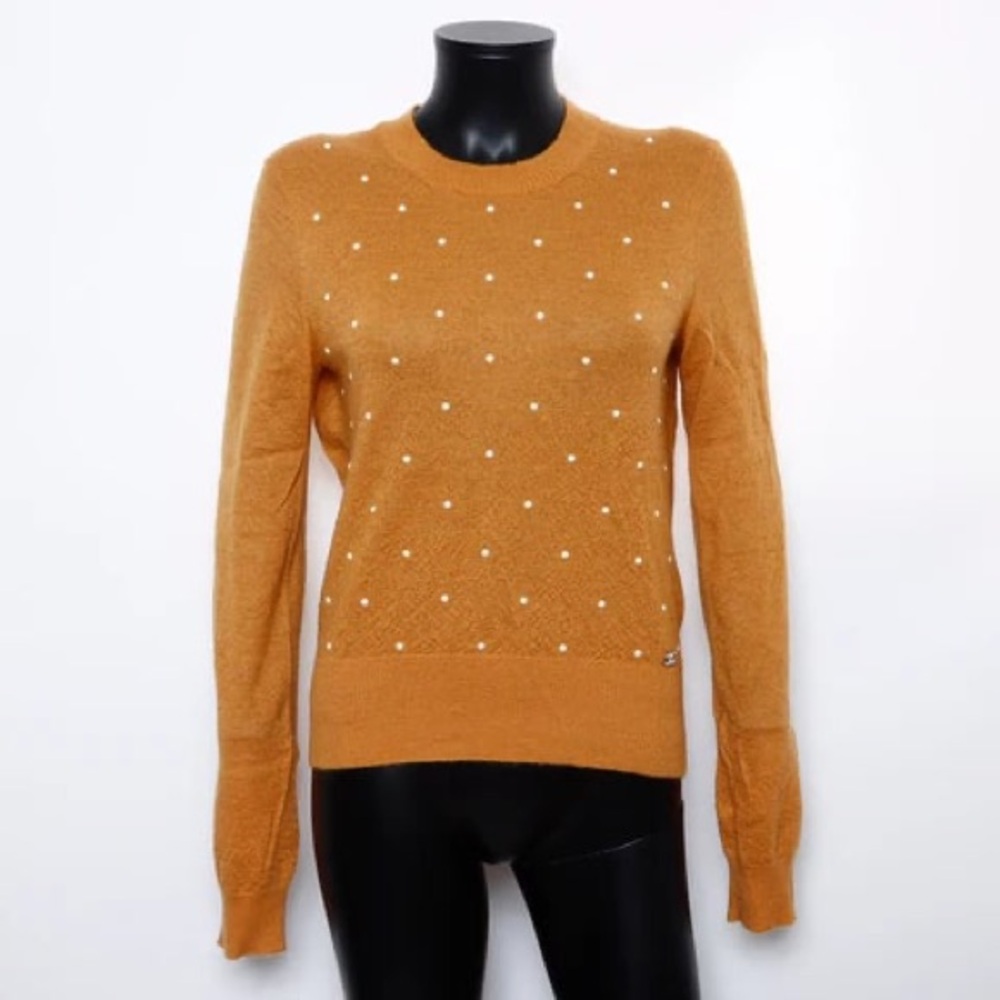 Authentic CHANEL cashmere knit caramel faux pearls sweater 🍂 - Picture 2 of 15